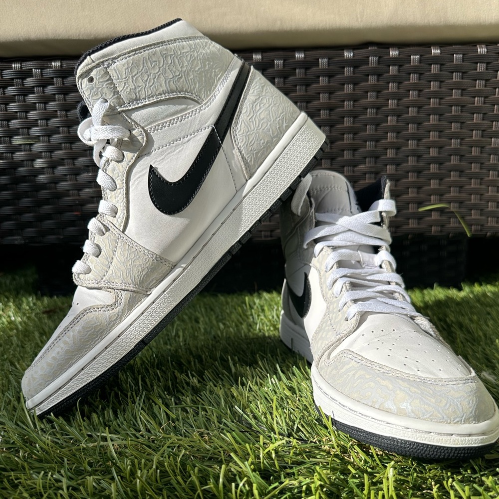 Jordan Athletic Shoes White and Black